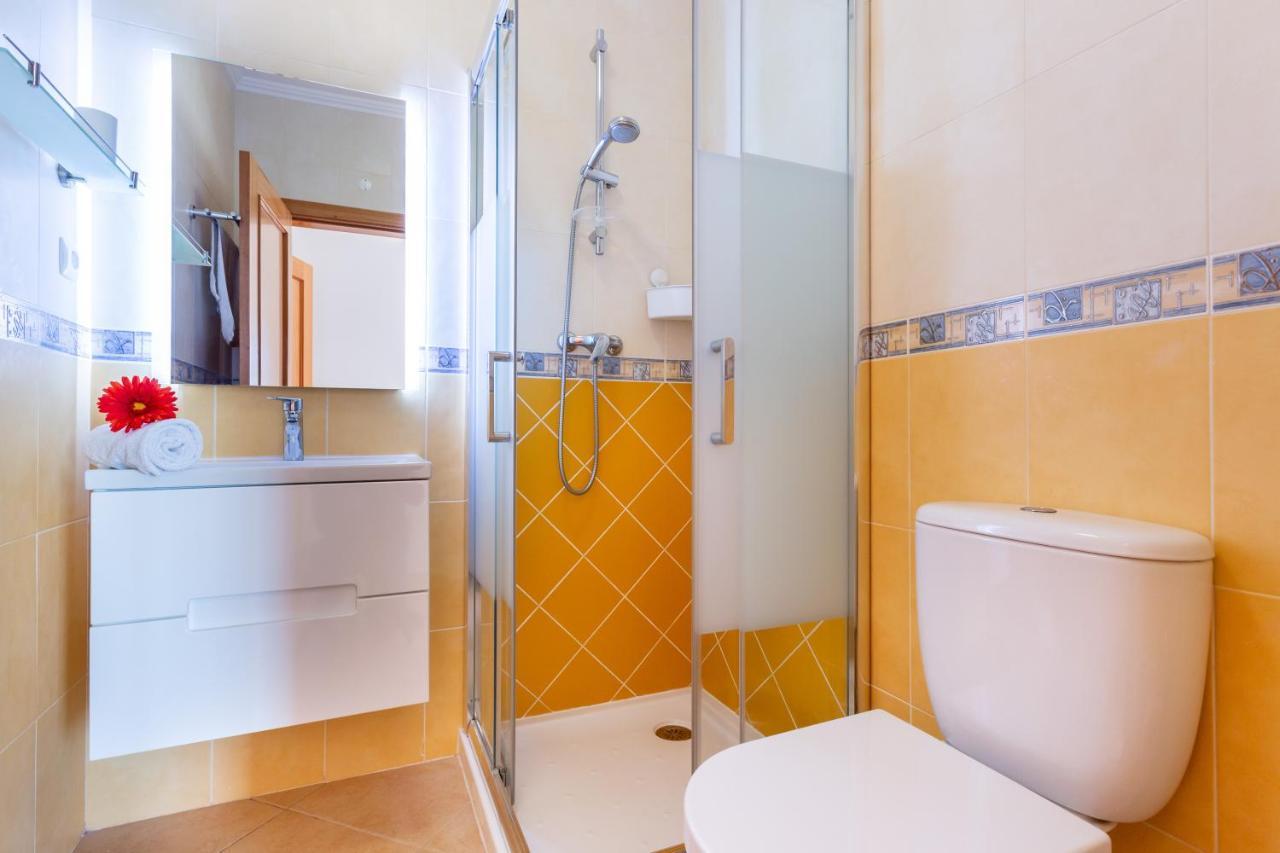 Senhora da Luz Lovely 2 Bedroom Apartment Including Pool, Stunning Ocean Views & Beach Closeby מראה חיצוני תמונה