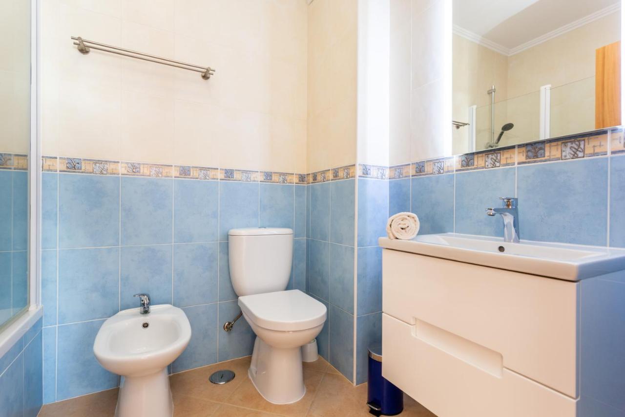 Senhora da Luz Lovely 2 Bedroom Apartment Including Pool, Stunning Ocean Views & Beach Closeby מראה חיצוני תמונה